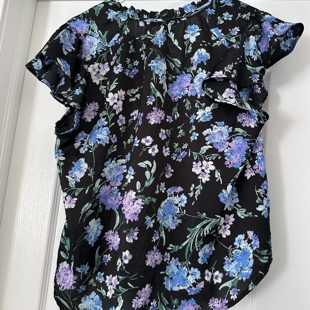 Iris Black and Blue Floral Blouse - Picture 2 of 3